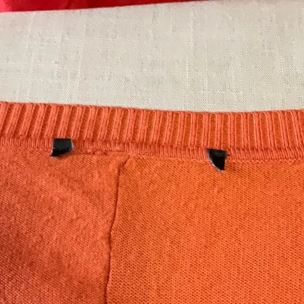 Shrug - Picture 7 of 8
